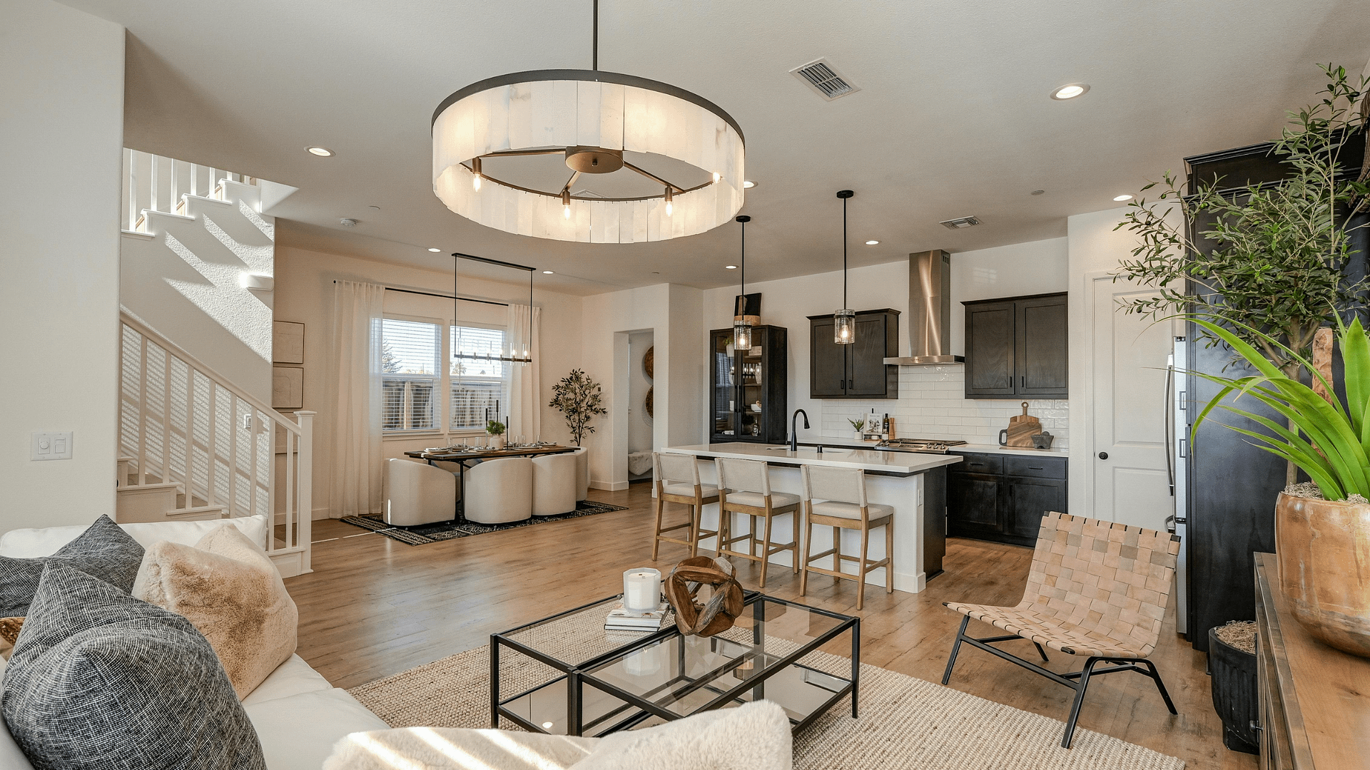 home staging tips for selling, home staging to sell, home staging for selling, home staging tips, benefits of home staging, why home staging is important