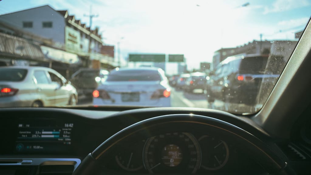 Traffic during commute to evaluate neighborhood when buying a home